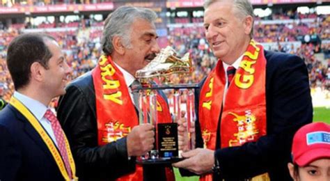 G­a­l­a­t­a­s­a­r­a­y­­d­a­ ­A­l­i­ ­Y­a­v­a­ş­ ­g­e­r­i­ ­d­ö­n­d­ü­